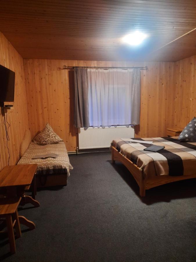 Hotel Novoe Shale Yablunytsya Bagian luar foto