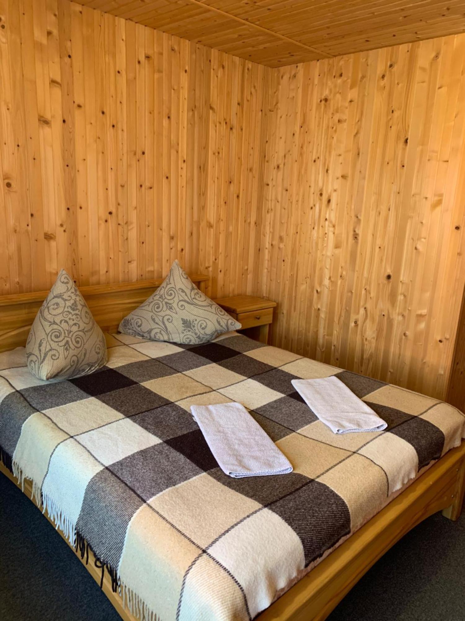 Hotel Novoe Shale Yablunytsya Bagian luar foto